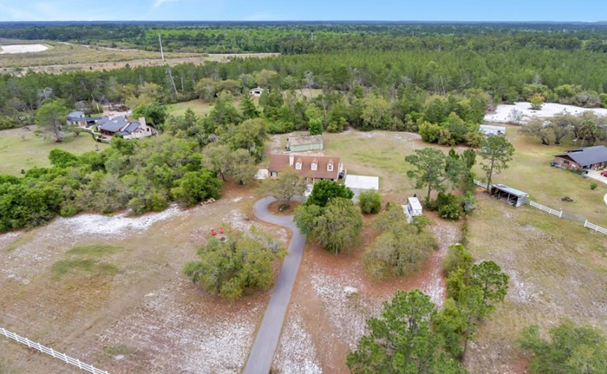 casa con 5 acres de terreno