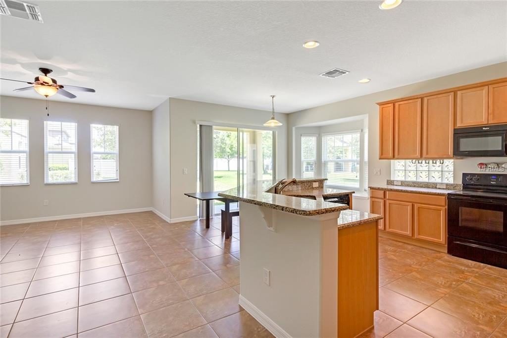 bella casa en lake nona